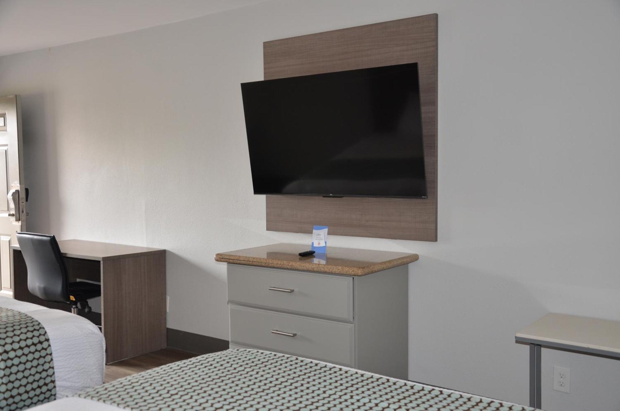 Baymont Suites コビントン エクステリア 写真