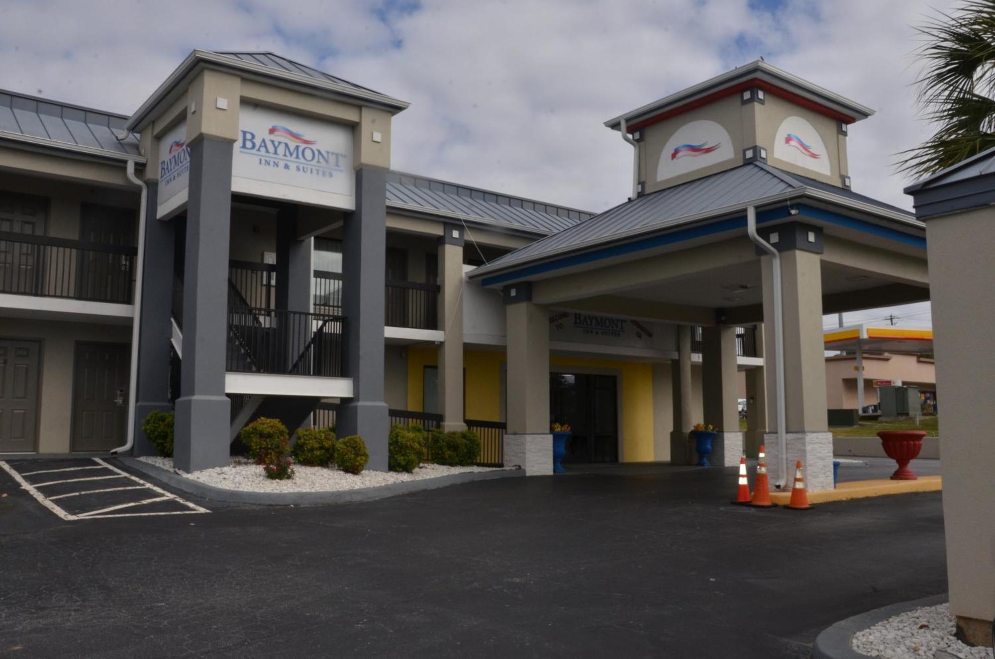 Baymont Suites コビントン エクステリア 写真
